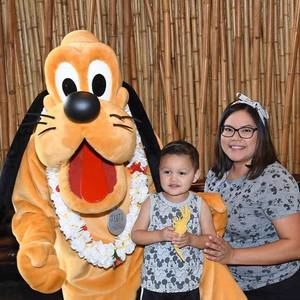 Meet your Posher, Kaylana